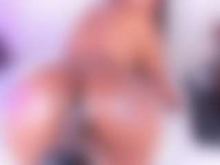 Live cam show with SandraMiler - Drinking on StripNow