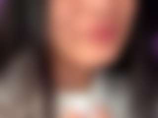 BritneyQuenn18's Live Sex Cam Show