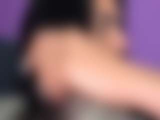 BritneyQuenn18's Live Sex Cam Show