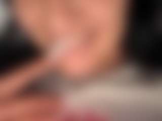 BritneyQuenn18's Live Sex Cam Show