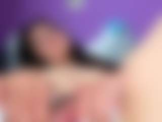 BritneyQuenn18's Live Sex Cam Show