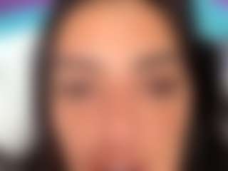 BritneyQuenn18's Live Sex Cam Show