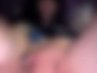 BritneyQuenn18's Live Sex Cam Show