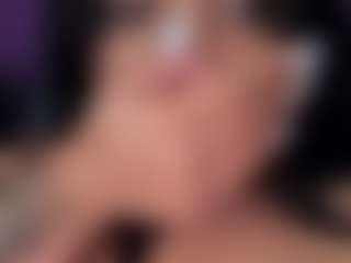 BritneyQuenn18's Live Sex Cam Show
