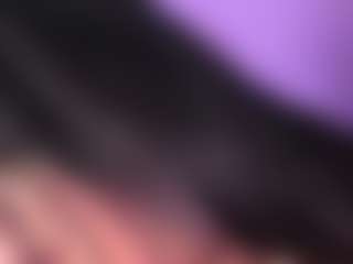 BritneyQuenn18's Live Sex Cam Show