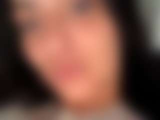 Эротическое вебкам-шоу BritneyQuenn18 в прямом эфире