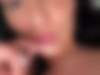 BritneyQuenn18's Live Sex Cam Show