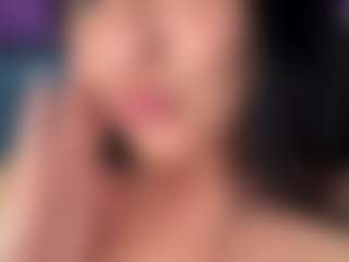 BritneyQuenn18's Live Sex Cam Show