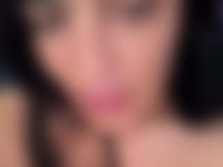 BritneyQuenn18's Live Sex Cam Show