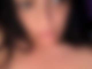 BritneyQuenn18's Live Sex Cam Show