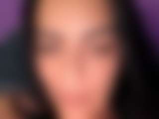 BritneyQuenn18's Live Sex Cam Show