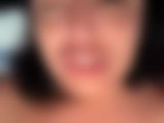 BritneyQuenn18's Live Sex Cam Show