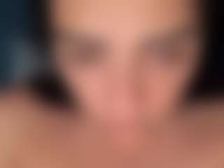 BritneyQuenn18's Live Sex Cam Show