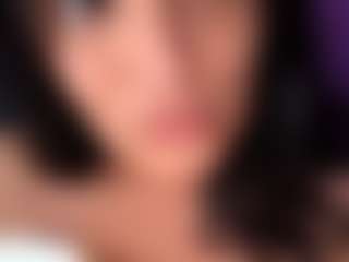 BritneyQuenn18's Live Sex Cam Show