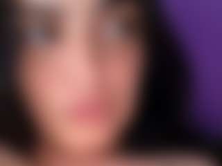 Live cam show with BritneyQuenn18 - Mature on Dare Cams