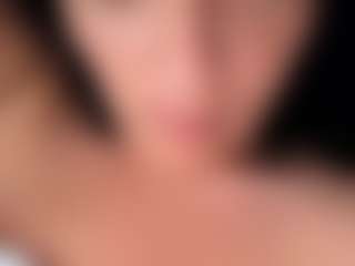 BritneyQuenn18's Live Sex Cam Show