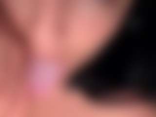 BritneyQuenn18's Live Sex Cam Show