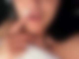 Live cam show with BritneyQuenn18 - Young Adult on Dolls Live