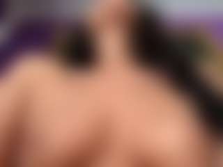 BritneyQuenn18's Live Sex Cam Show