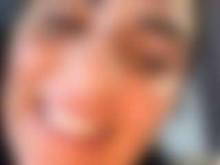 BritneyQuenn18's Live Sex Cam Show