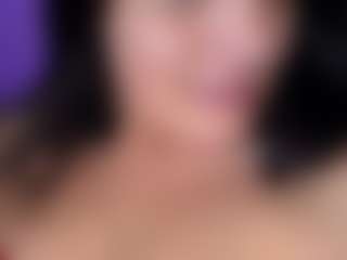 BritneyQuenn18's Live Sex Cam Show