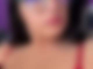 BritneyQuenn18's Live Sex Cam Show