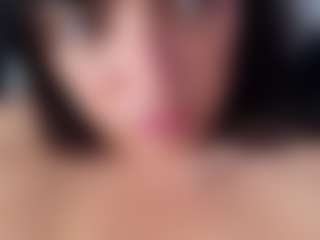 BritneyQuenn18's Live Sex Cam Show