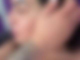 BritneyQuenn18's Live Sex Cam Show