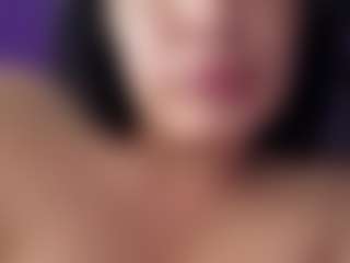 BritneyQuenn18's Live Sex Cam Show