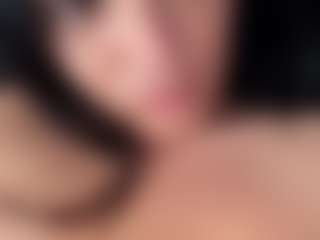 BritneyQuenn18's Live Sex Cam Show