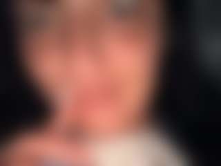 BritneyQuenn18's Live Sex Cam Show
