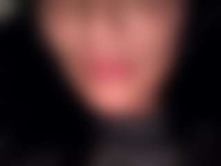 BritneyQuenn18's Live Sex Cam Show
