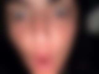 BritneyQuenn18's Live Sex Cam Show