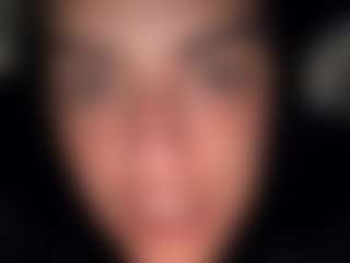 BritneyQuenn18's Live Sex Cam Show