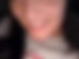 BritneyQuenn18's Live Sex Cam Show