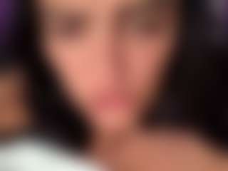 BritneyQuenn18's Live Sex Cam Show