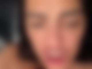 BritneyQuenn18's Live Sex Cam Show