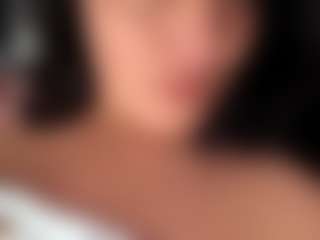 BritneyQuenn18's Live Sex Cam Show