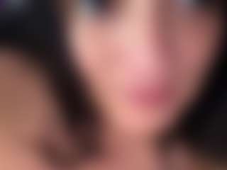 BritneyQuenn18's Live Sex Cam Show