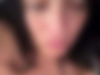 BritneyQuenn18's Live Sex Cam Show