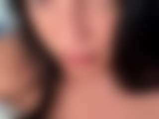 BritneyQuenn18's Live Sex Cam Show