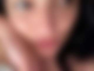 BritneyQuenn18's Live Sex Cam Show