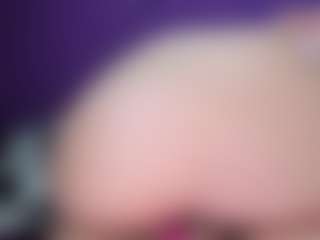 BritneyQuenn18's Live Sex Cam Show