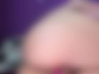 BritneyQuenn18's Live Sex Cam Show