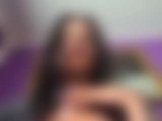 BritneyQuenn18's Live Sex Cam Show