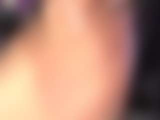 BritneyQuenn18's Live Sex Cam Show