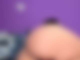 BritneyQuenn18's Live Sex Cam Show