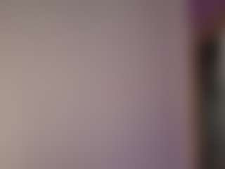 BritneyQuenn18's Live Sex Cam Show