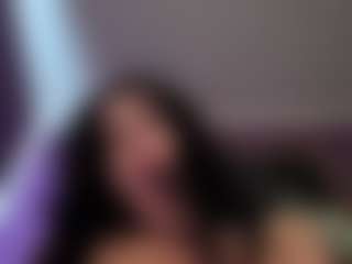 BritneyQuenn18's Live Sex Cam Show