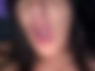 BritneyQuenn18's Live Sex Cam Show